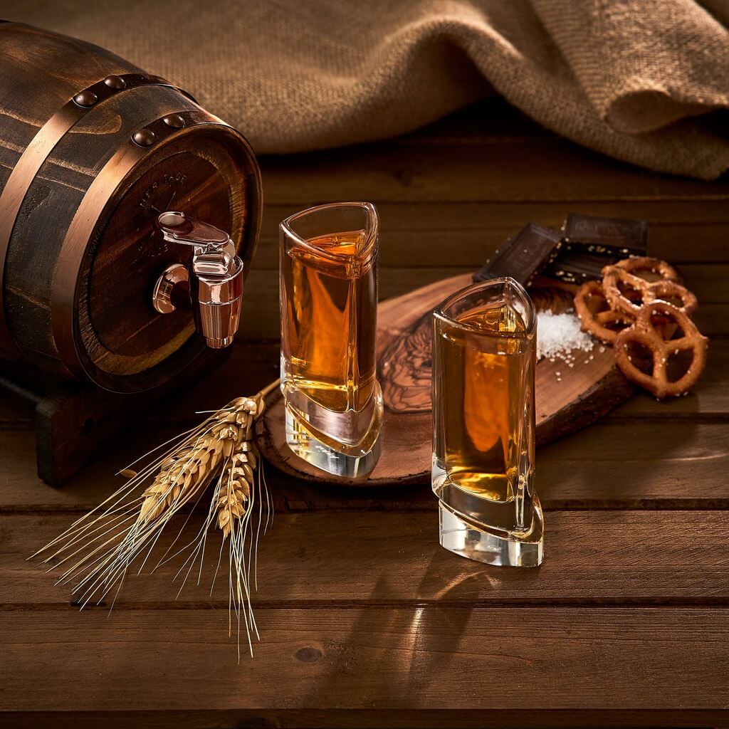 Aqua Vitae Triangle Shot Glasses, Set of 4 - The Gifted Man