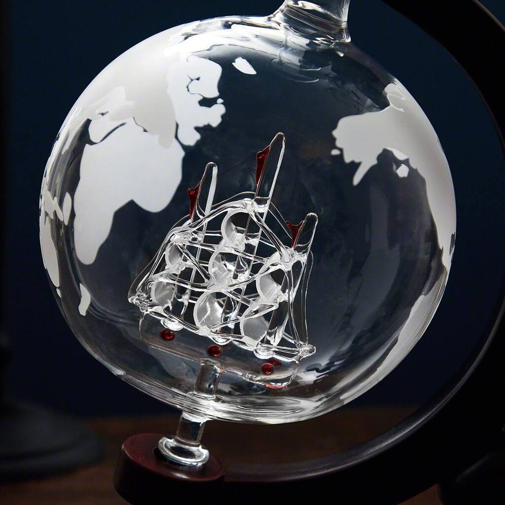 The Globe Decanter™