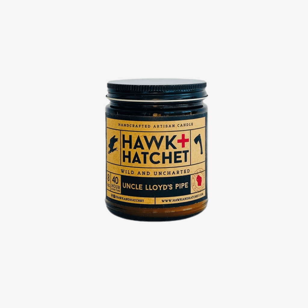 Notes of herbaceous tobacco leaf followed by a touch of sweet honey and finishing with a smoky, leathery cedar wood, fresh cherry wood and vanilla bean. Masculine, soothing and nostalgic.